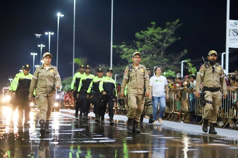 Milhares de canaenses celebram Dia da Independência