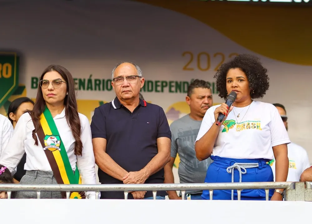 Milhares de canaenses celebram Dia da Independência