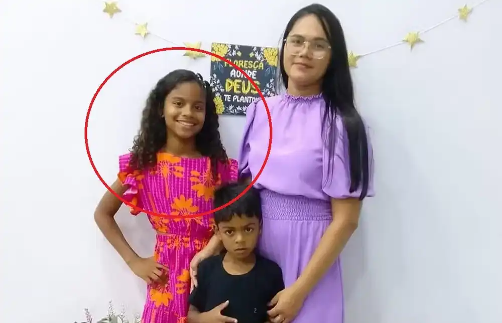 Evely Fernanda também comeu o ovo de Páscoa que matou o irmão, Luís Fernando, de sete anos — Foto: Arquivo pessoal