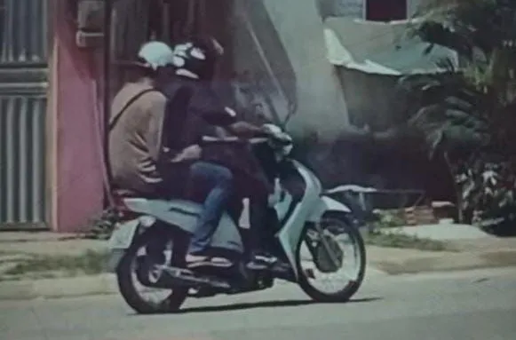 Adolescente seria um dos envolvidos no roubo de uma moto branca