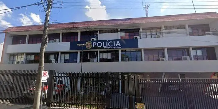 Juiz aposentado foi levado para a Seccional de Araçatuba, onde teve a prisão em flagrante convertida em preventiva (Foto: Google Maps/Reprodução)