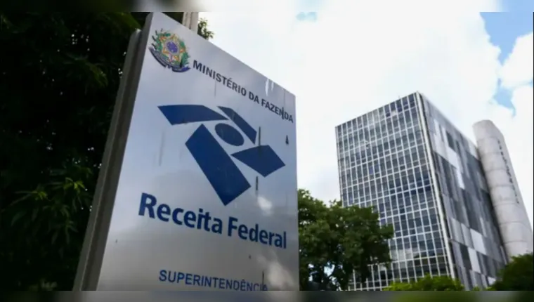 Segundo o ministro da Fazenda, Fernando Haddad, a faixa de isenção deve ser ampliada para R$3.036,00 após reajuste do salário mínimo. | (Foto: Marcelo Camargo/ Agência Brasil)