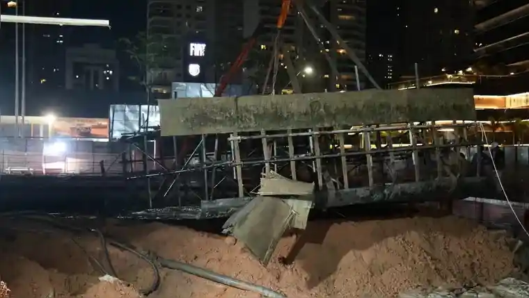 Embarcação foi retirada na noite desta segunda-feira (27) | (Leonardo Macêdo/Ascom Seop)